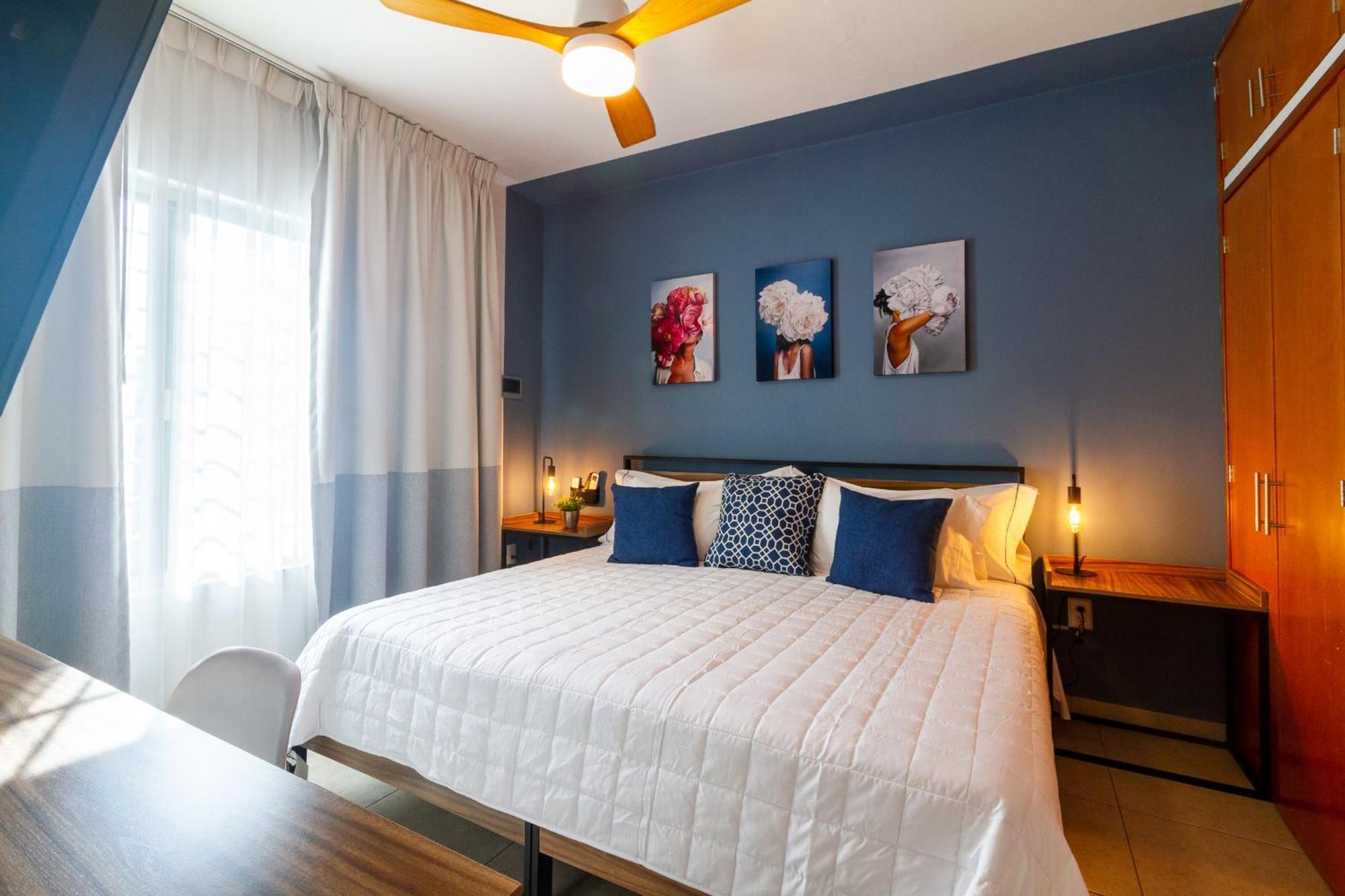 הוילה גואדלחארה Casa Azul Turquesa Excelente Ubicacion Facturamos מראה חיצוני תמונה