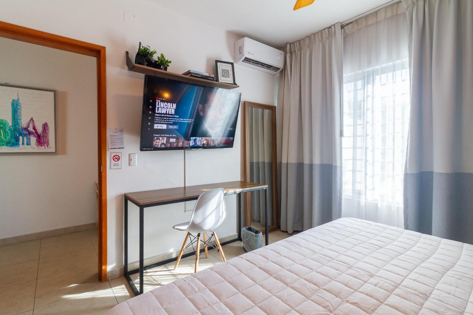 הוילה גואדלחארה Casa Azul Turquesa Excelente Ubicacion Facturamos מראה חיצוני תמונה