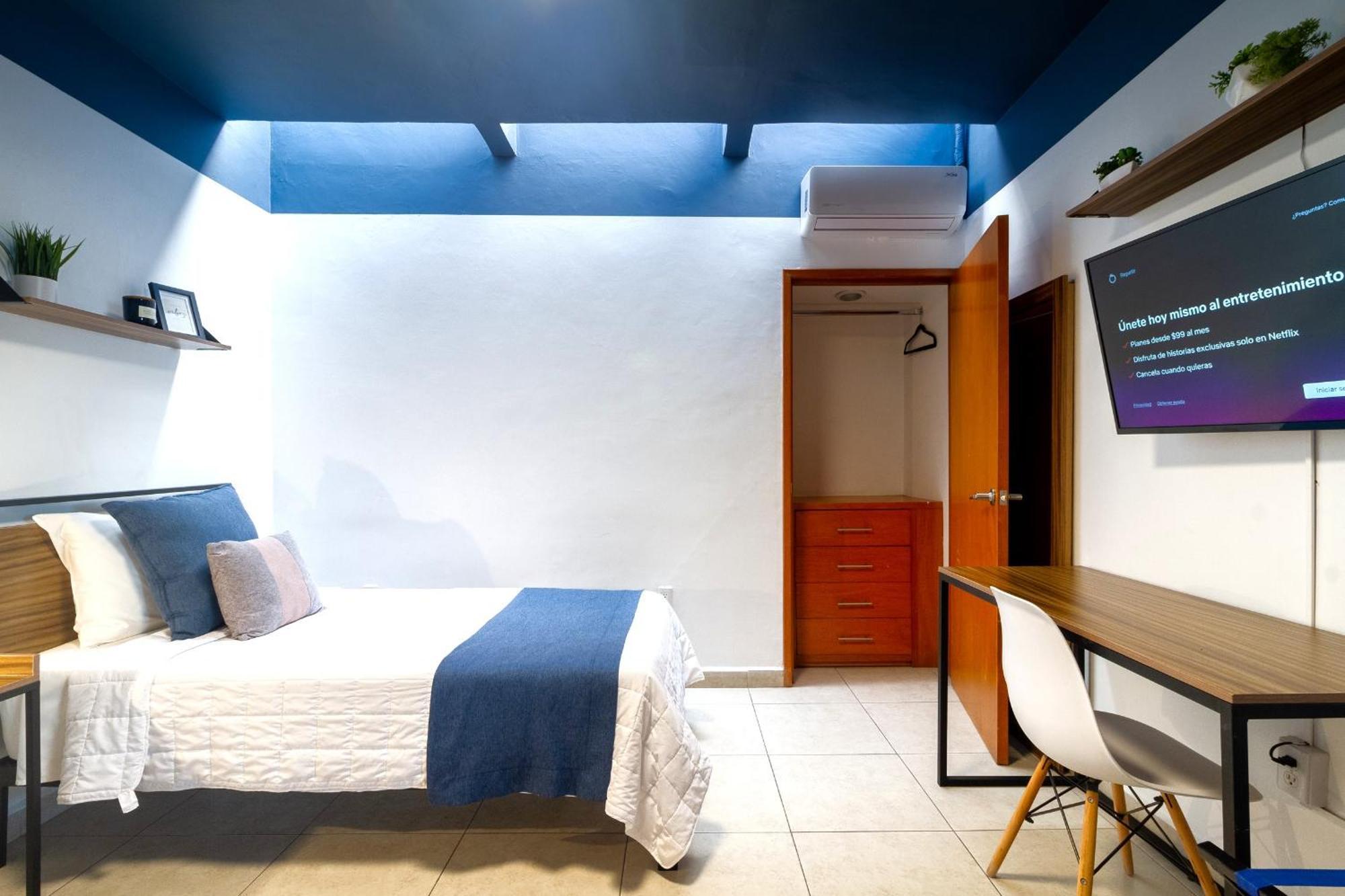 הוילה גואדלחארה Casa Azul Turquesa Excelente Ubicacion Facturamos מראה חיצוני תמונה